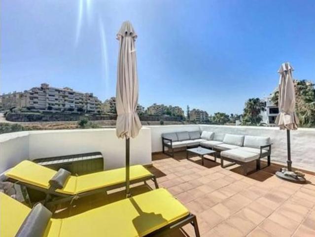 Piso en venta en Estepona, Playa Bella