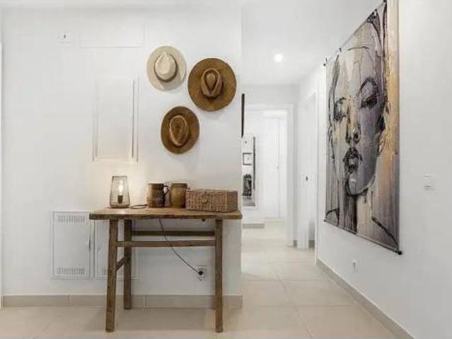Piso en venta en Balcones del Mar, Estepona