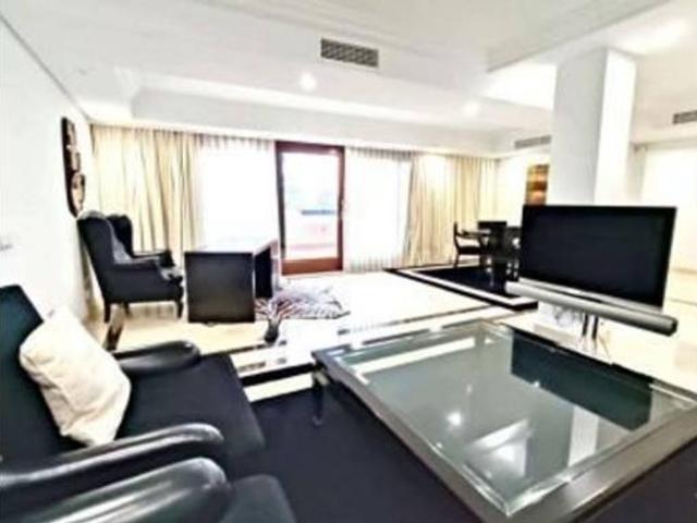 Piso en venta en Barriada Islas Canarias, Costa del Sol Occidental