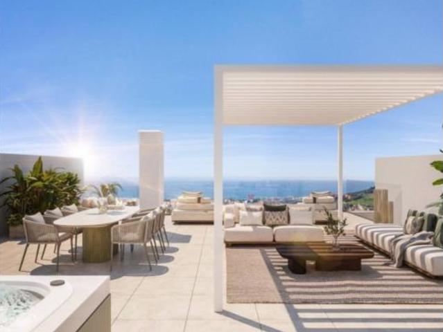 Ático en venta en Barriada Islas Canarias, Estepona