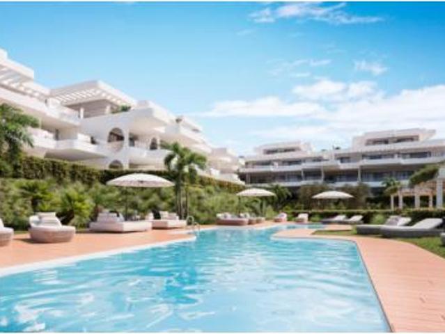 Piso en venta en Estepona, Garden Beach