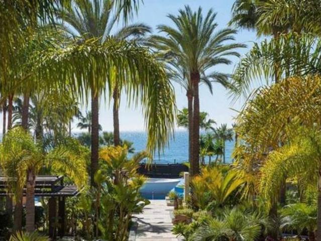 Piso en venta en Estepona, Punta La Plata