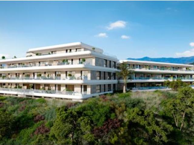 Piso en venta en Las Lomas, Costa del Sol Occidental