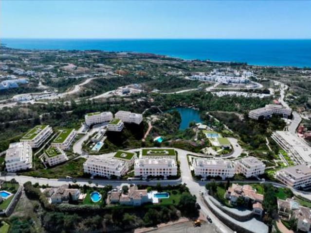 Piso en venta en Las Lomas, Costa del Sol Occidental