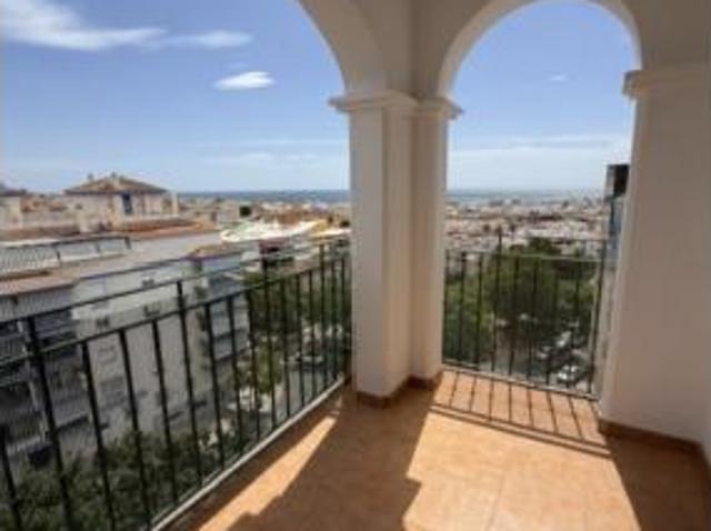 Piso en venta en Barriada Islas Canarias, Costa del Sol Occidental