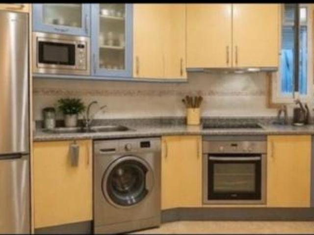 Piso en venta en Barriada Islas Canarias, Costa del Sol Occidental