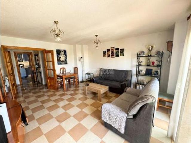 Piso en venta en Barriada Islas Canarias, Costa del Sol Occidental
