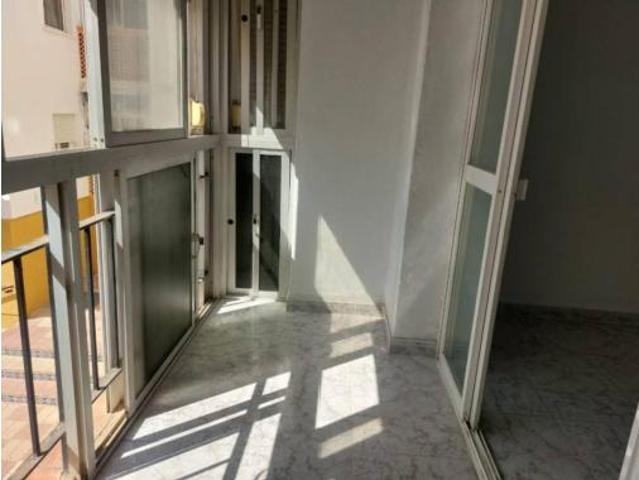 Piso en venta en Barriada Islas Canarias, Costa del Sol Occidental
