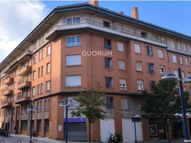 Piso en venta en Etxebarri, Doneztebe
