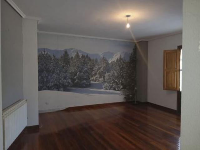 Piso en venta en Ezcaray, La Rioja