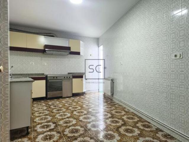 Piso en venta en Fene, Ferrol