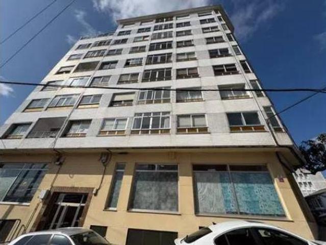 Piso en venta en Fene, Ferrol