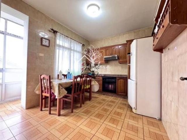 Piso en venta en Fene, Ferrol