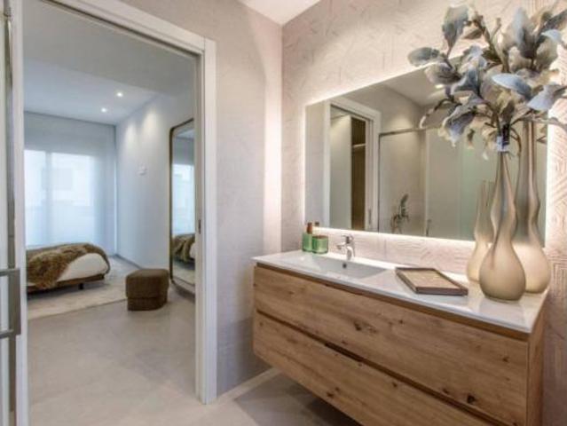 Piso en venta en la Marina Baixa, Valencia