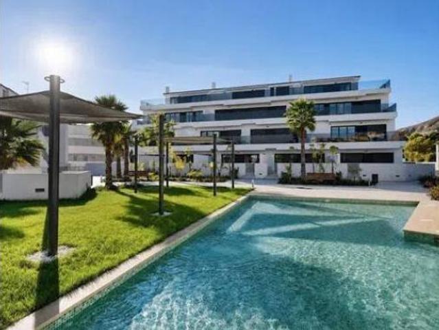 Piso en venta en la Marina Baixa, Valencia