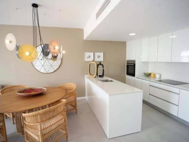 Piso en venta en la Marina Baixa, Valencia