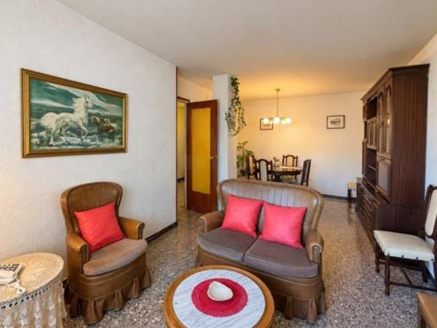 Piso en venta en Flix, Tarragona