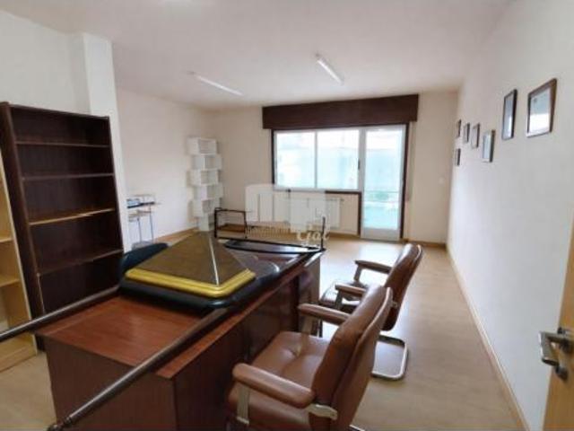 Piso en venta en Fornelos de Montes, Vigo