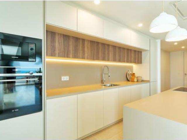 Piso en venta en Los Pacos, Costa del Sol Occidental
