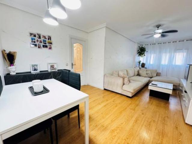 Piso en venta en La Avanzada - La Cueva, Fuenlabrada