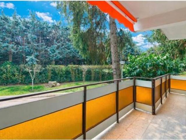 Piso en venta en Casa Amarilla, Galapagar