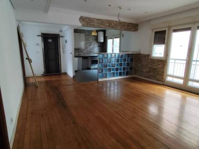 Piso en venta en Kurtzea, Galdakao