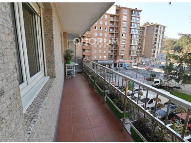 Piso en venta en Kurtzea, Galdakao