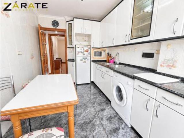 Piso en venta en Kurtzea, Galdakao