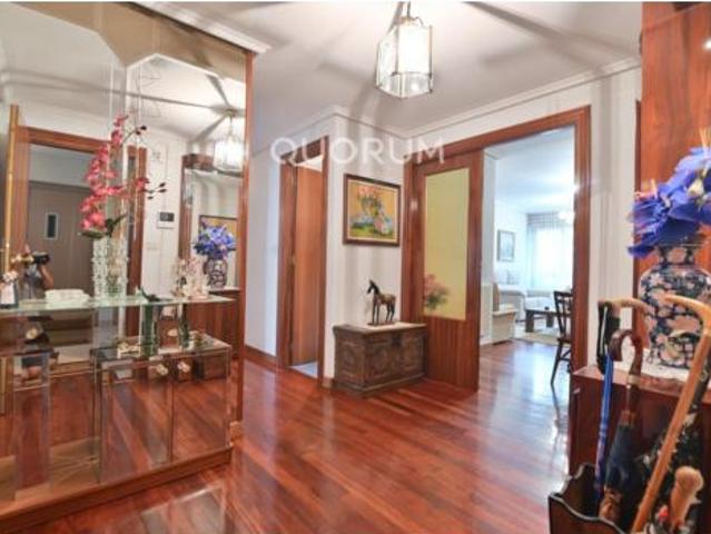 Piso en venta en Kurtzea, Galdakao