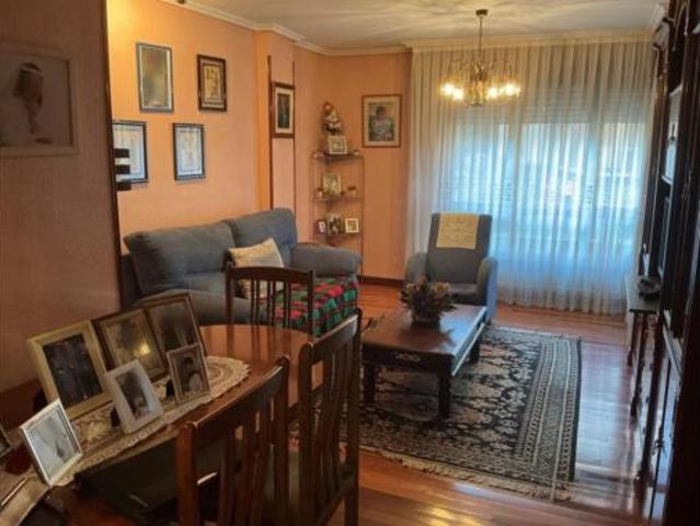Piso en venta en Kurtzea, Galdakao