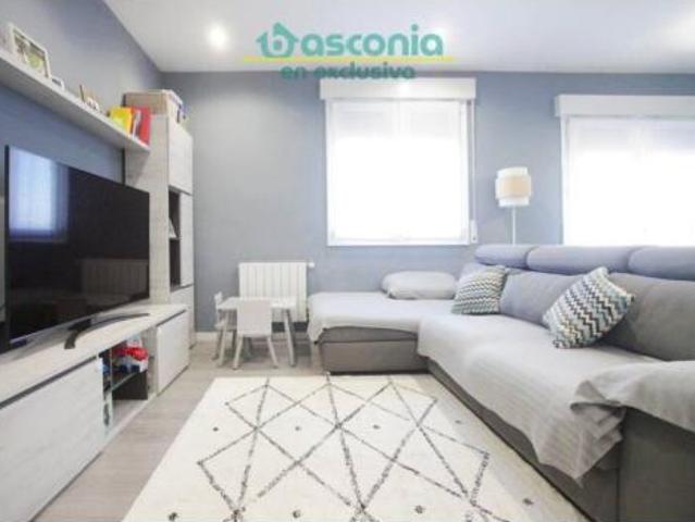 Piso en venta en Agirre-Aperribai, Galdakao