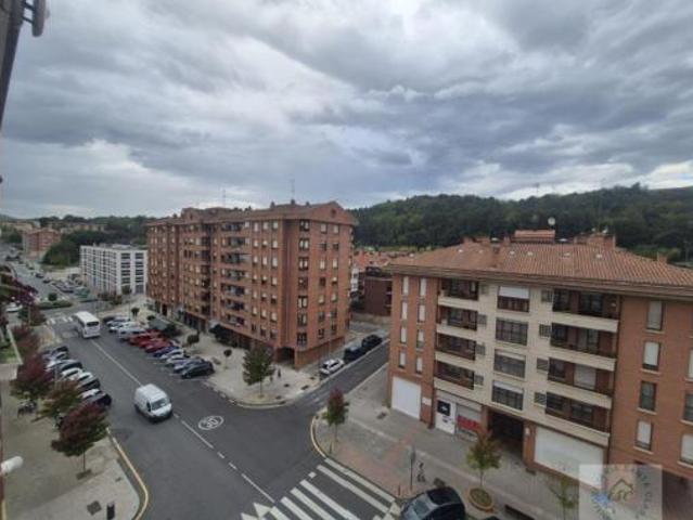 Piso en venta en Urreta, Galdakao