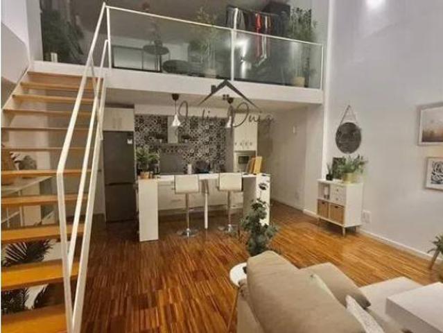 Piso en venta en Gelves, Andalucía