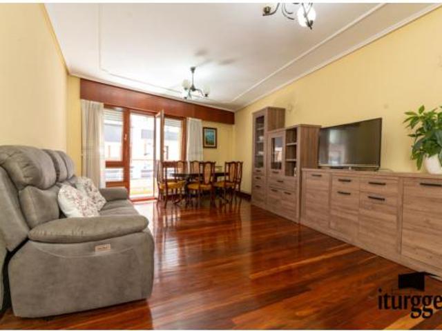 Piso en venta en Gernika-lumo, Guipúzcoa