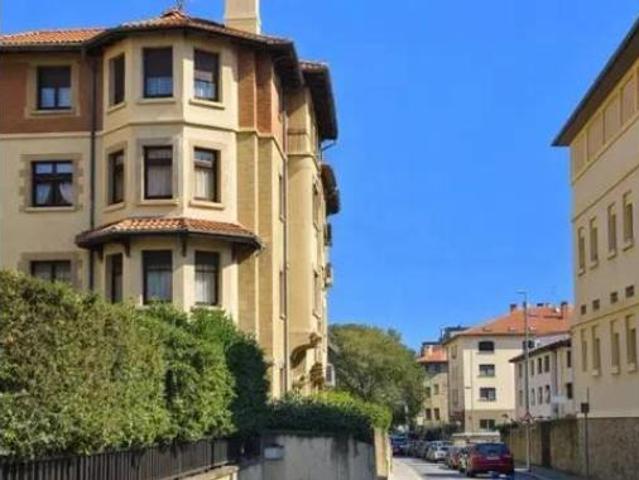 Piso en venta en Algorta, Getxo