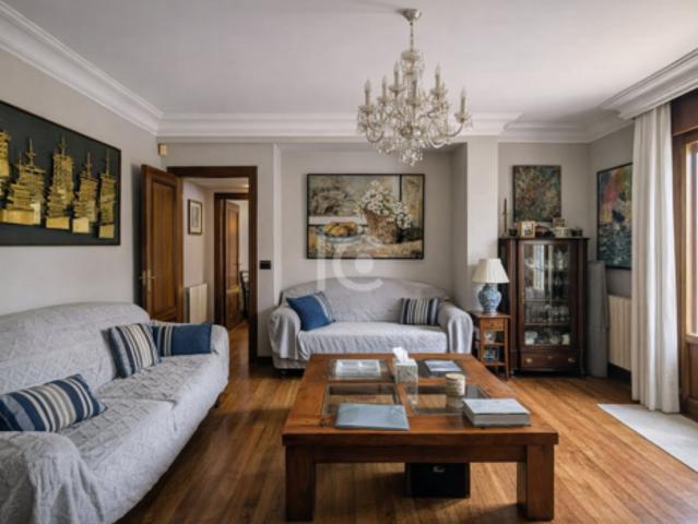Piso en venta en Elexalde, Getxo