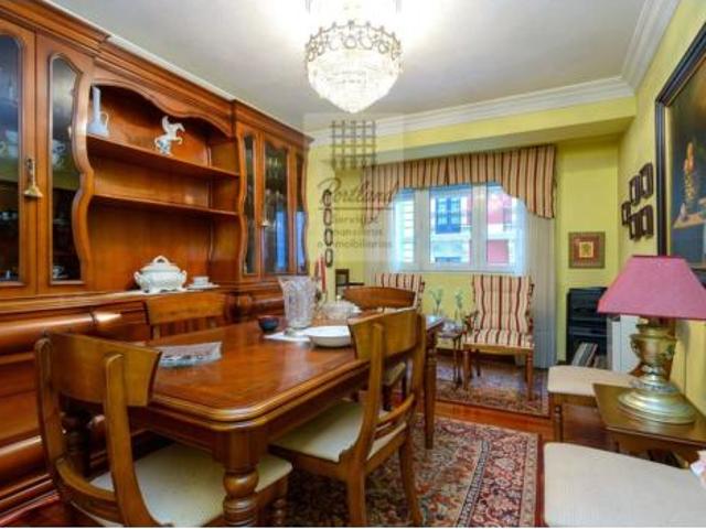 Piso en venta en Los Campos, Gijón