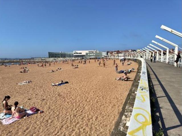 Piso en venta en Gijón, El Carmen