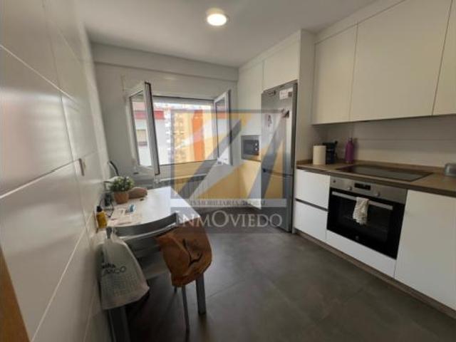 Piso en venta en Los Campos, Gijón