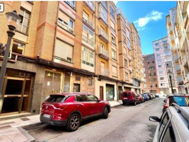 Piso en venta en Los Campos, Gijón