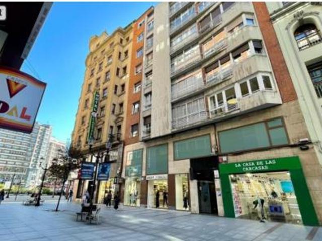 Piso en venta en El Carmen, Gijón