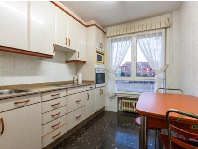 Piso en venta en El Carmen, Gijón