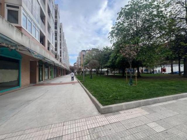 Piso en venta en El Llano, Gijón