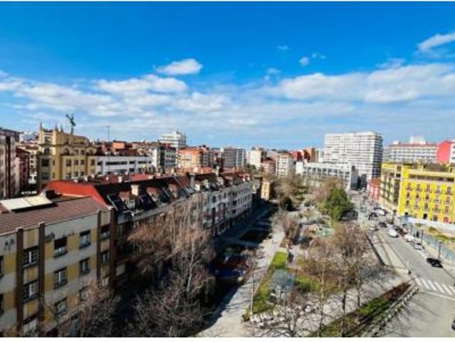Piso en venta en El Carmen, Gijón