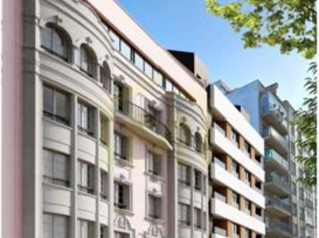 Piso en venta en El Llano, Gijón