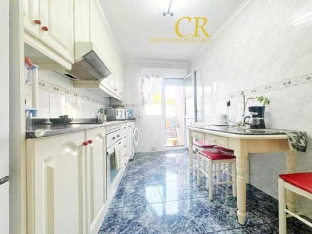 Piso en venta en El Llano, Gijón