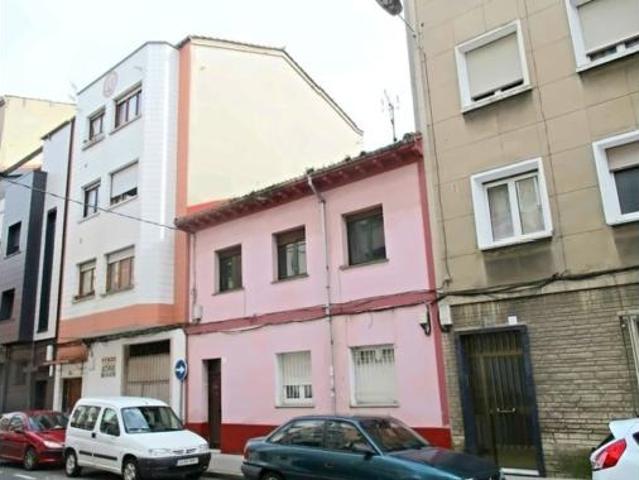 Piso en venta en El Llano, Gijón