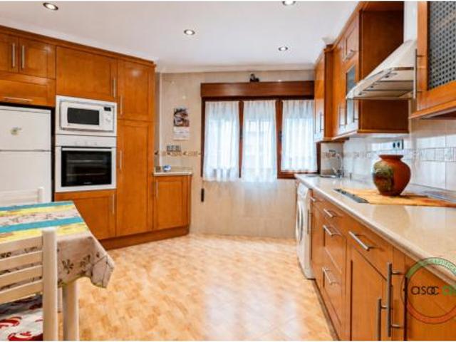 Piso en venta en Santa Olaya, Gijón