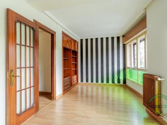 Piso en venta en Distrito Este, Gijón