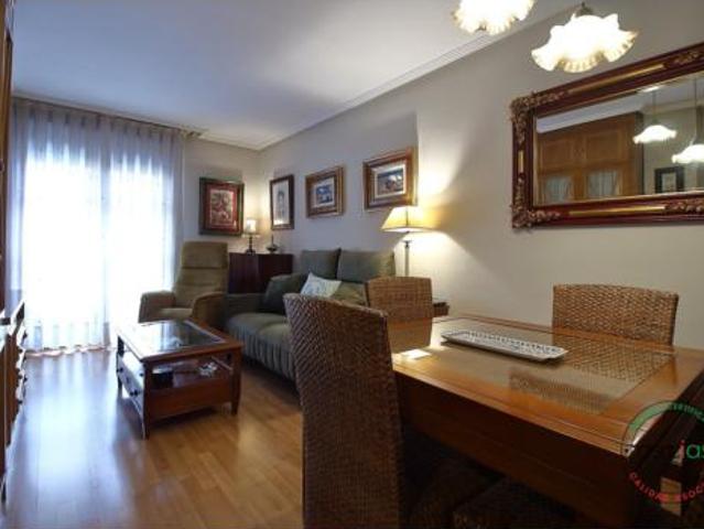 Piso en venta en Gijón / Xixón